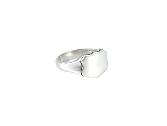 Crest Signet Ring